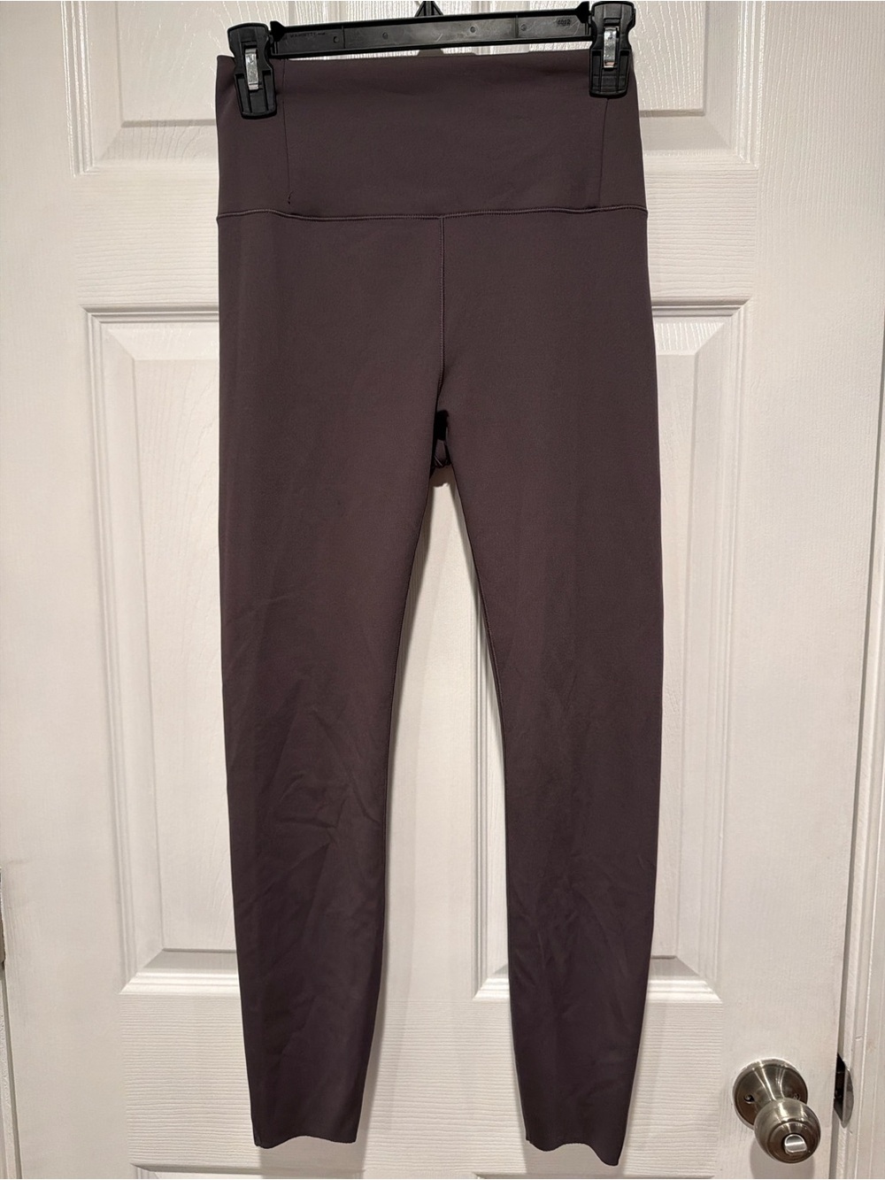• Vuori Evolve Legging VW497 High Rise Compression Smooth Knit - Smoked Plum